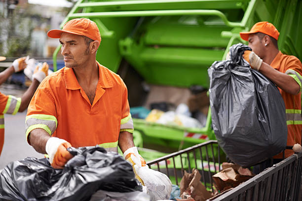 Best Moving and Downsizing Cleanouts  in Galls, IN